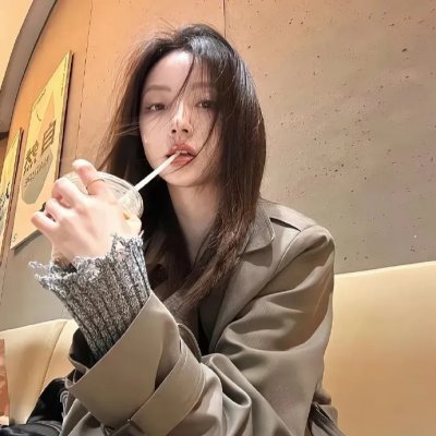 穿成三个反派儿子的锦鲤娘